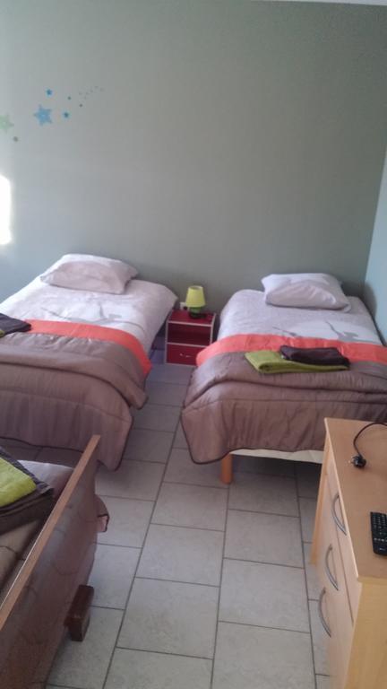 Chambres D'Hotes Les Maisses Mison Esterno foto